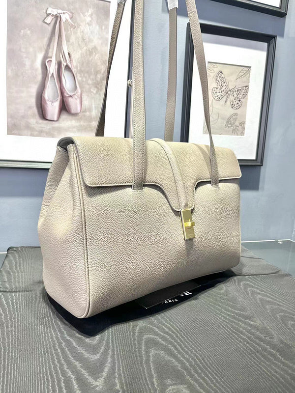 BC - CELINE BAGS - 1741 For Sale