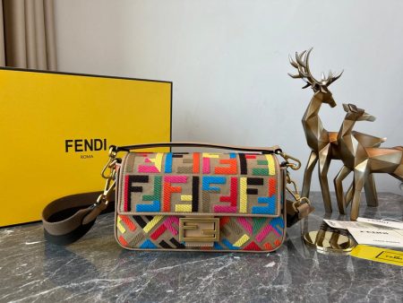 BC - FENDI BAGS - 275 on Sale